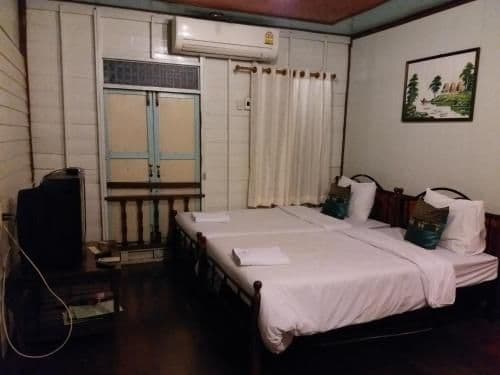Classic Quadruple Room