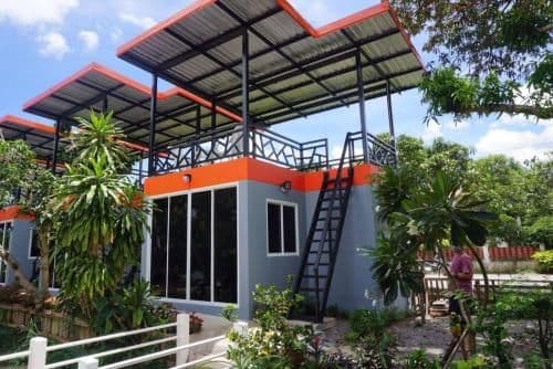 Triple Room with Private Bathroom