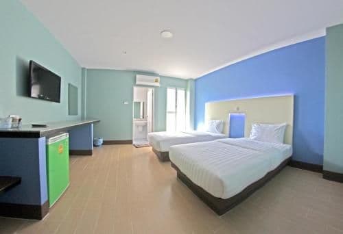 Standard Twin Room