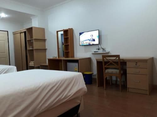 Economy Twin Room
