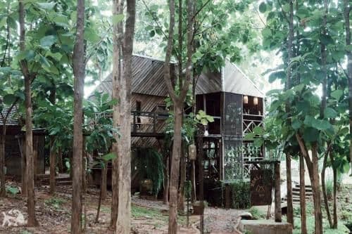 Single Room with Private Bathroom