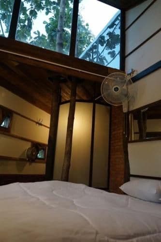 Single Room with Private Bathroom
