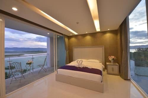 Suite with Sea View