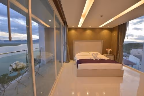 Suite with Sea View