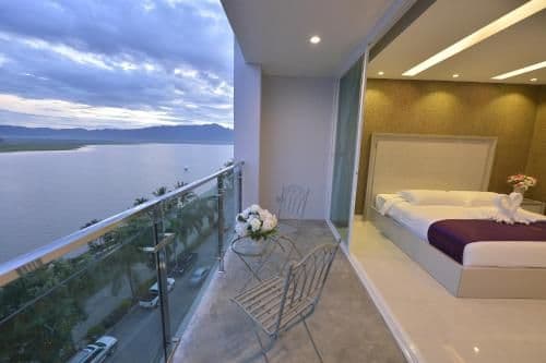 Suite with Sea View