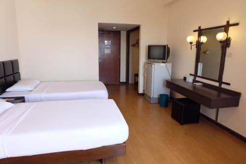 Standard Twin Room