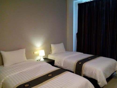 Standard Twin Room