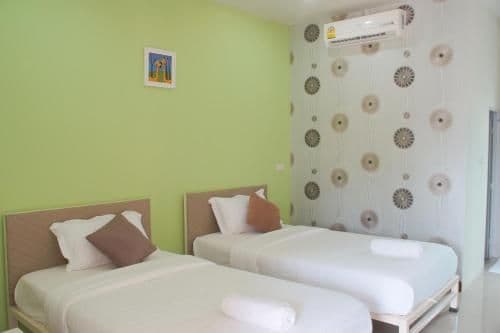 Standard Twin Room
