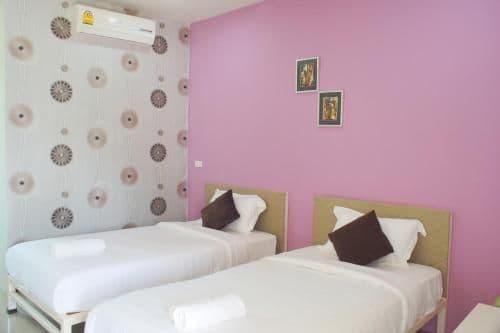 Standard Twin Room