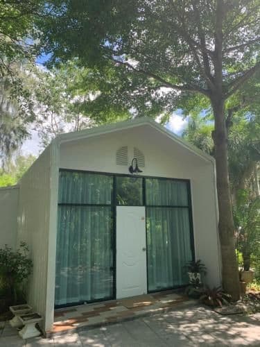 Superior Bungalow