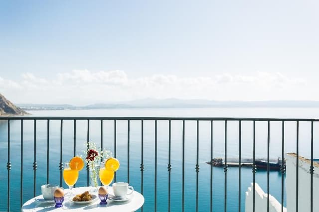 SUITE SEA VIEW TWO BEDROOMS