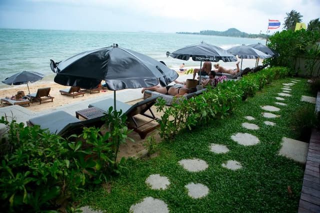 BUNGALOW BEACH FRONT