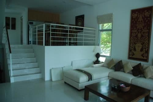 Deluxe Two-Bedroom Duplex with Sea View