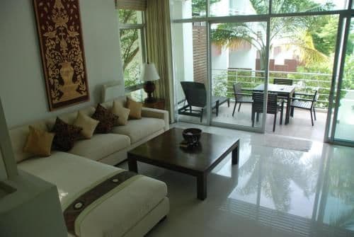 Deluxe Two-Bedroom Duplex with Sea View