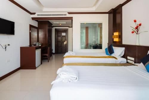 Deluxe Double or Twin Room