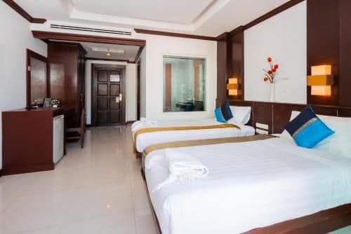 Deluxe Double or Twin Room