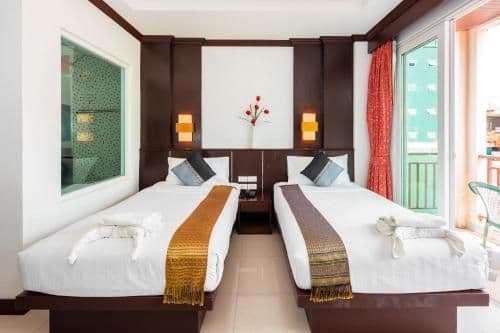 Deluxe Double or Twin Room