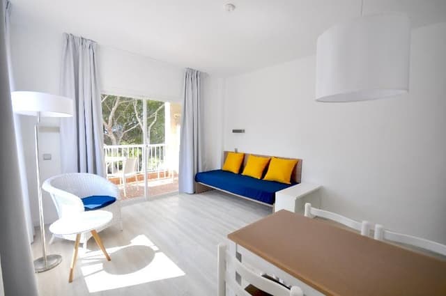 APARTMENT SUPERIOR