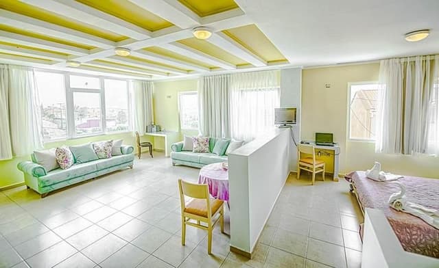 JUNIOR SUITE STANDARD