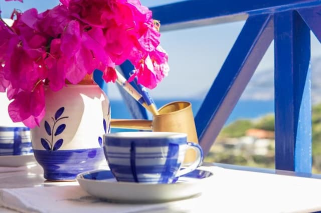 APARTMENT SEA VIEW