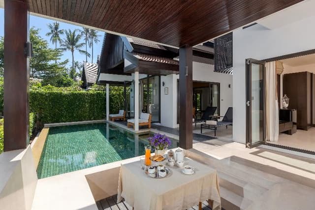 VILLA THREE BEDROOMS