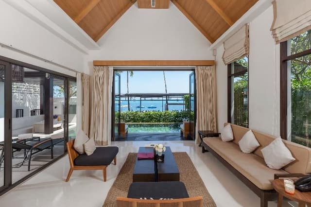 VILLA THREE BEDROOMS