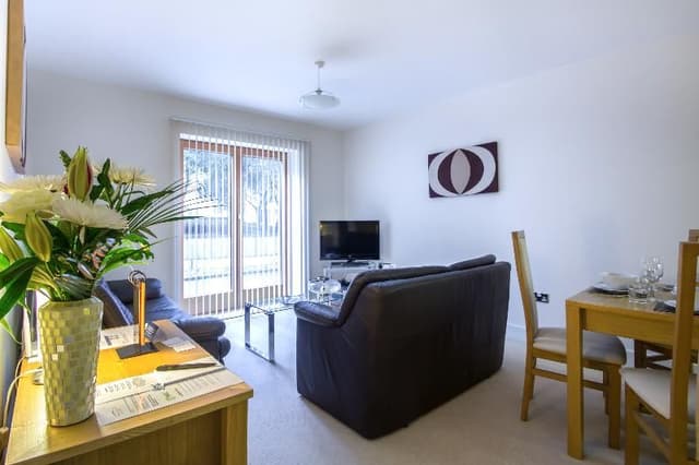 APARTMENT ONE BEDROOM