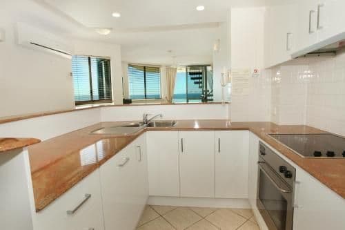 Two-Bedroom Beachfront Apartment with Rooftop