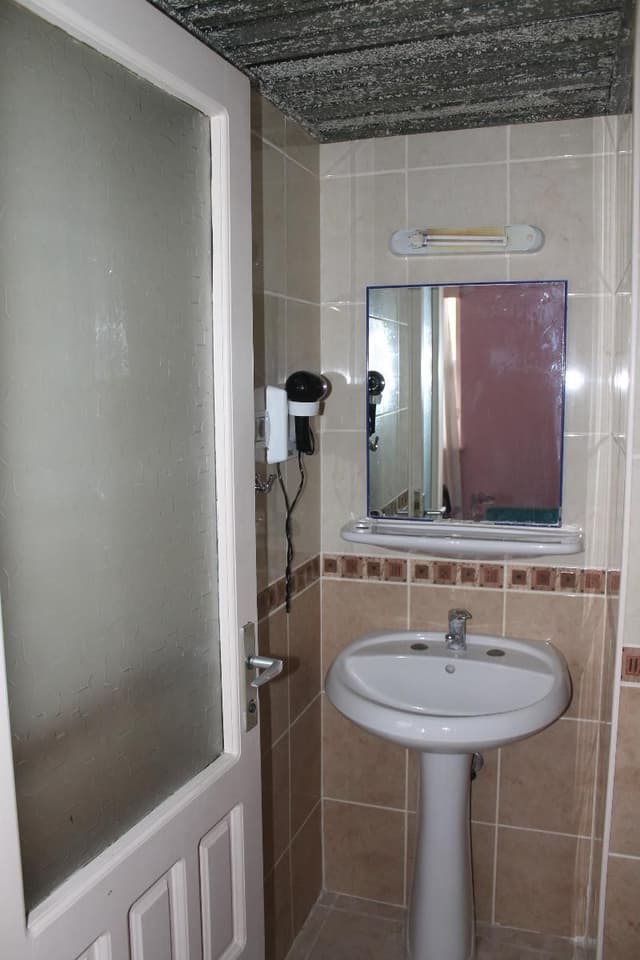 APARTMENT ONE BEDROOM