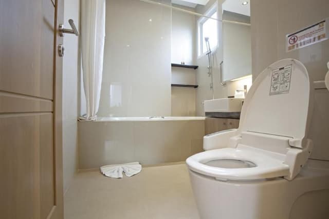 SUITE ONE BEDROOM