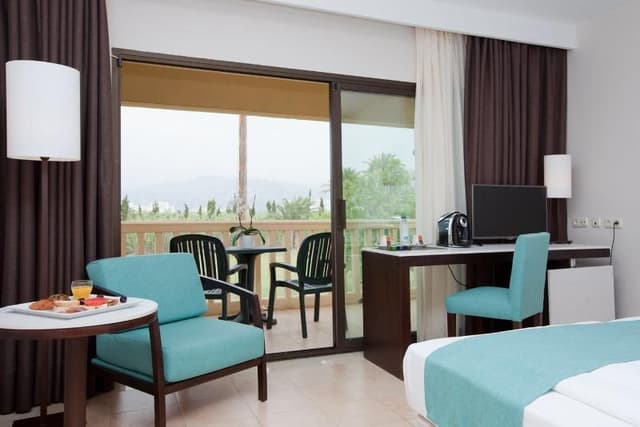 DOUBLE SIDE SEA VIEW