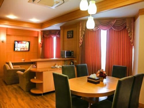 Executive Suite