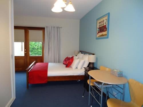 Queen Room with Garden View