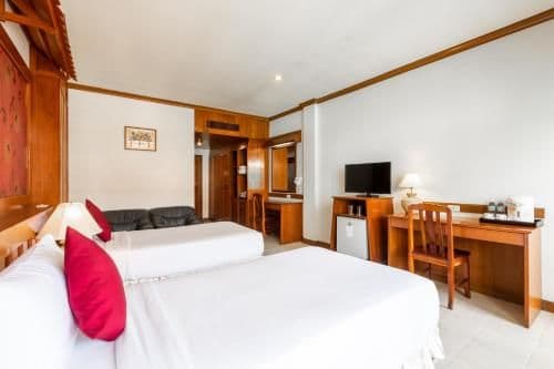 Deluxe Double or Twin Room