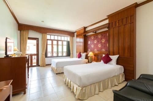 Deluxe Double or Twin Room