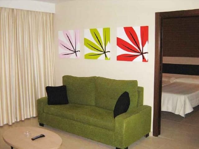 APARTMENT CAPACITY 6