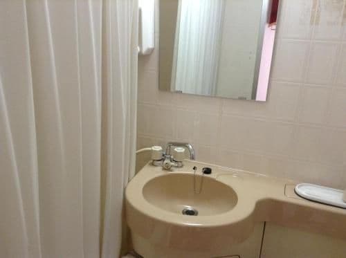 Single Room - Non-Smoking