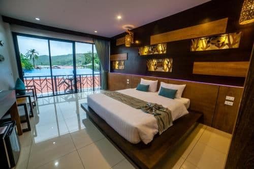 Deluxe Double or Twin Room - No View
