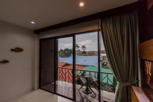 Deluxe Double or Twin Room - No View