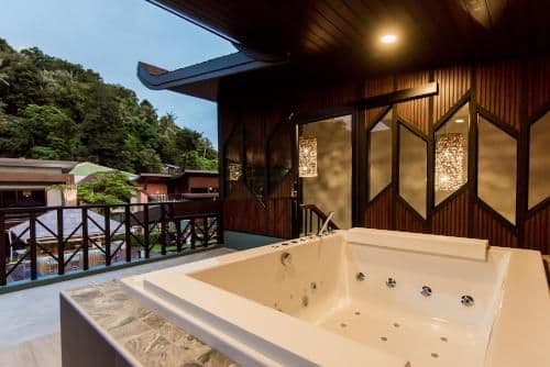 Deluxe Villa with Pool View