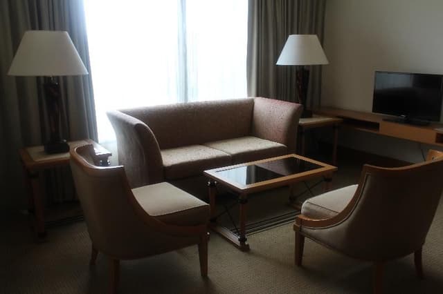 SUITE EXECUTIVE