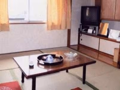Japanese-Style Family Room