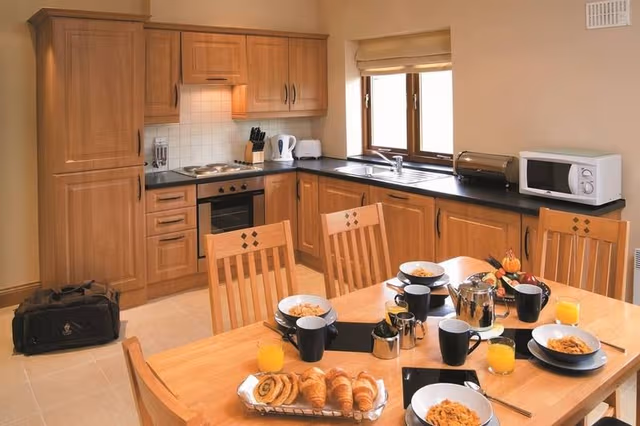 LODGE TWO BEDROOMS