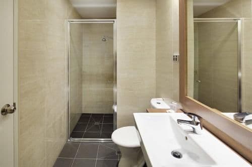 Premium Queen Room