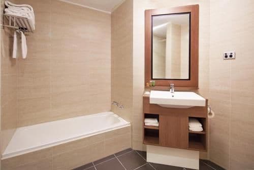 Premium Queen Room