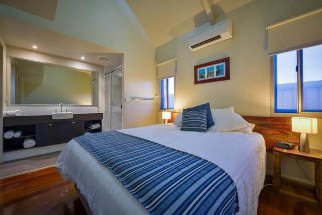 VILLA DELUXE THREE BEDROOM