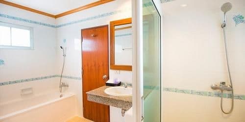Grand Deluxe Twin Room