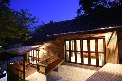 Deluxe Bungalow