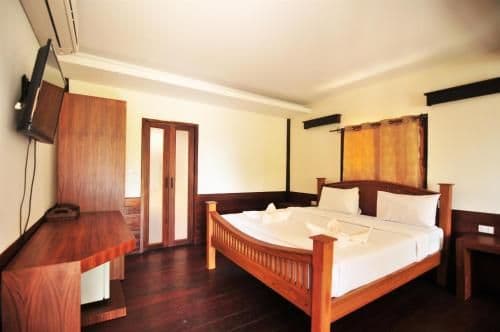 Deluxe Bungalow (3 Adults)