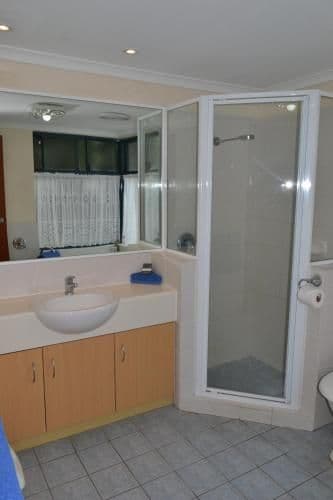 One-Bedroom Apartment with Spa Bath